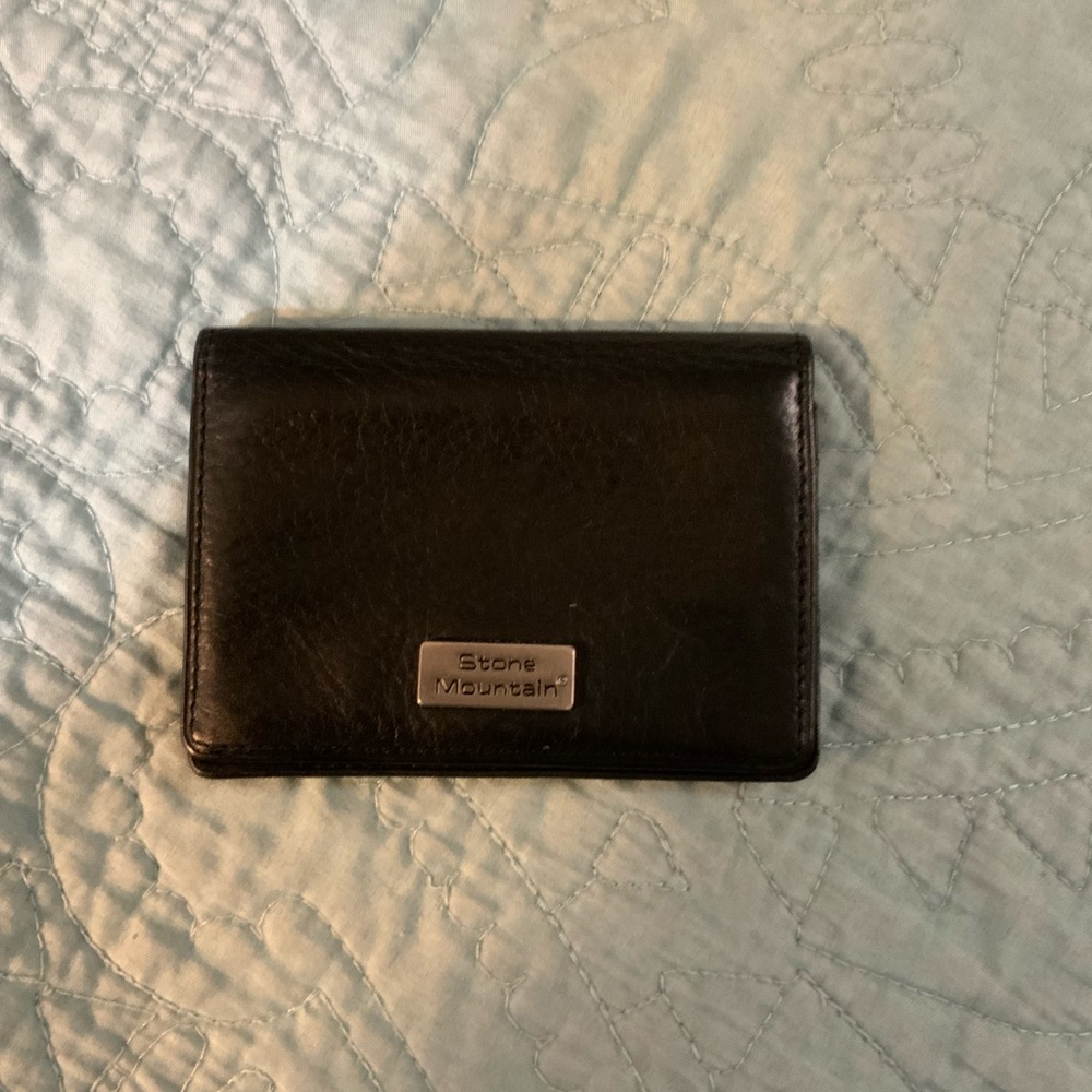 Stone Mountain Accessories Black Wallet